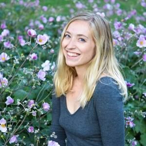 Meet your Posher, Liz